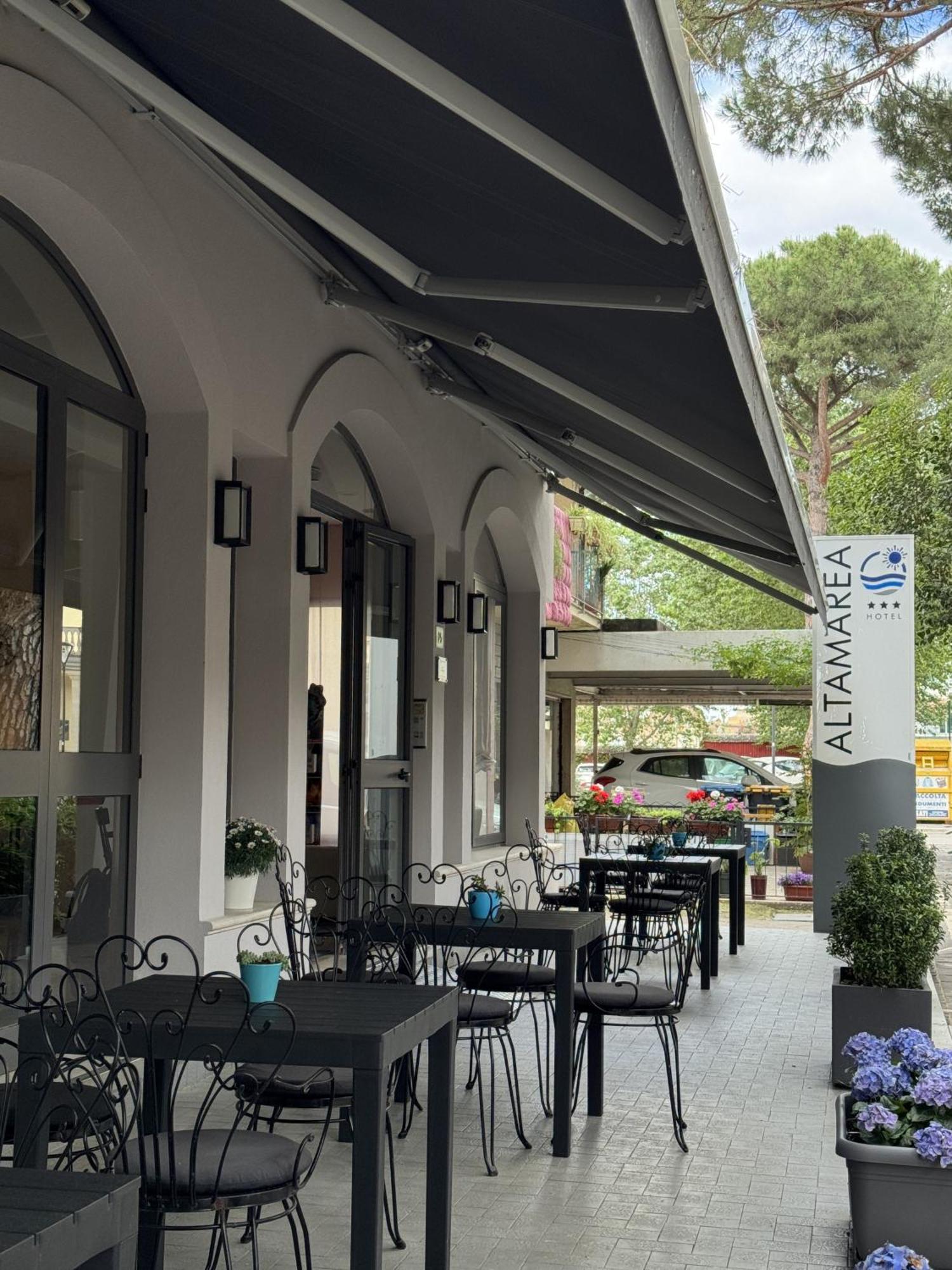 Hotel Altamarea Misano Adriatico Extérieur photo